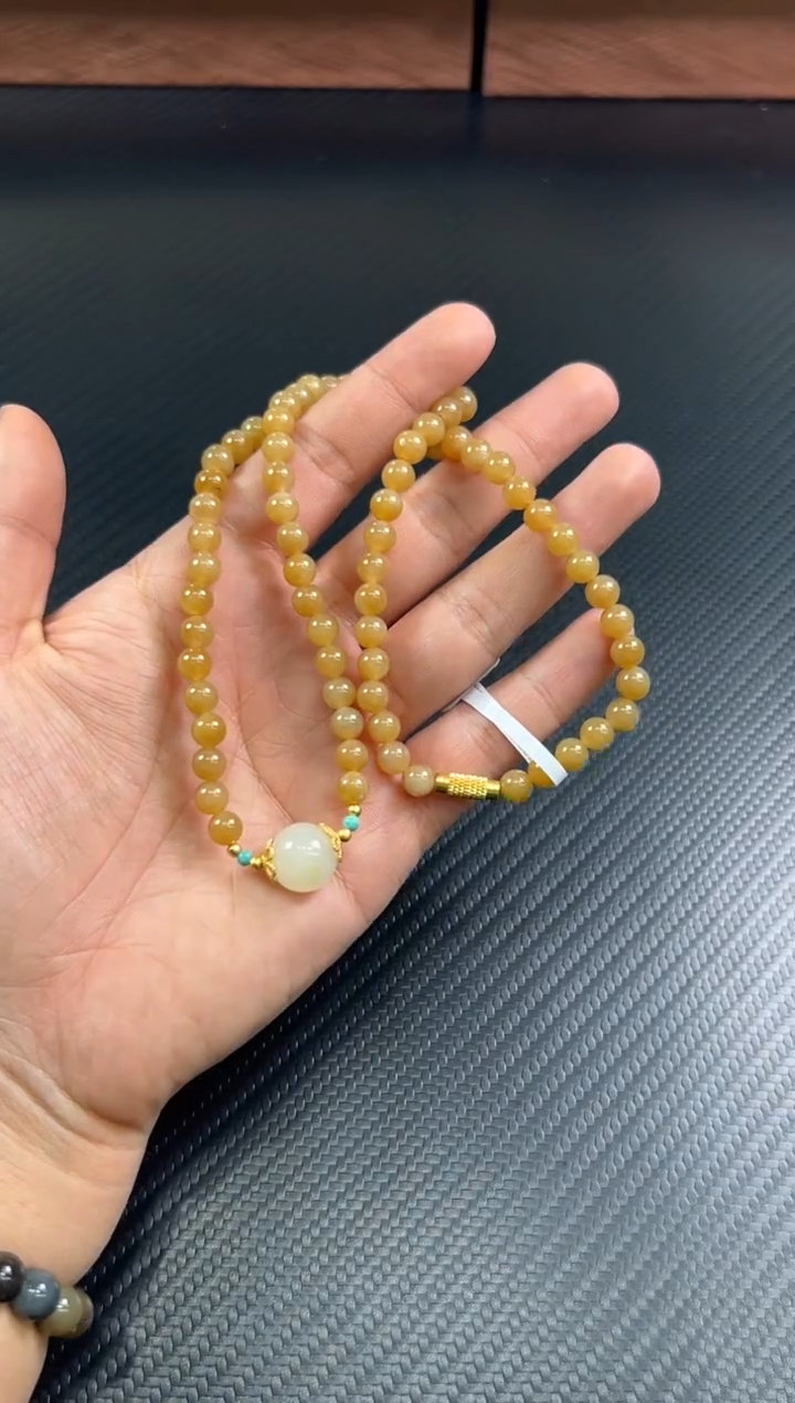 未镶嵌手串和田玉且末金山微色差卡6 