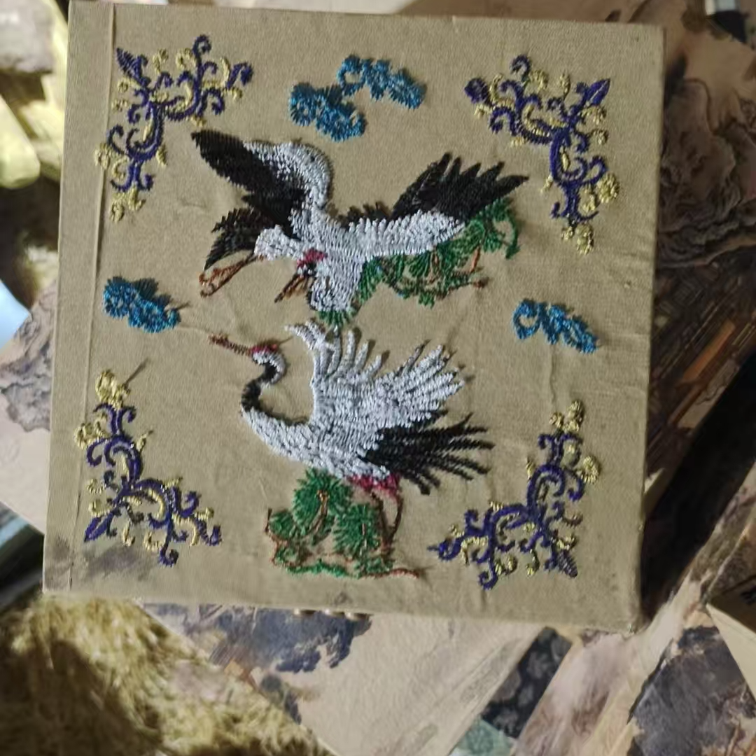 1个双鹤次修和子摆件链接