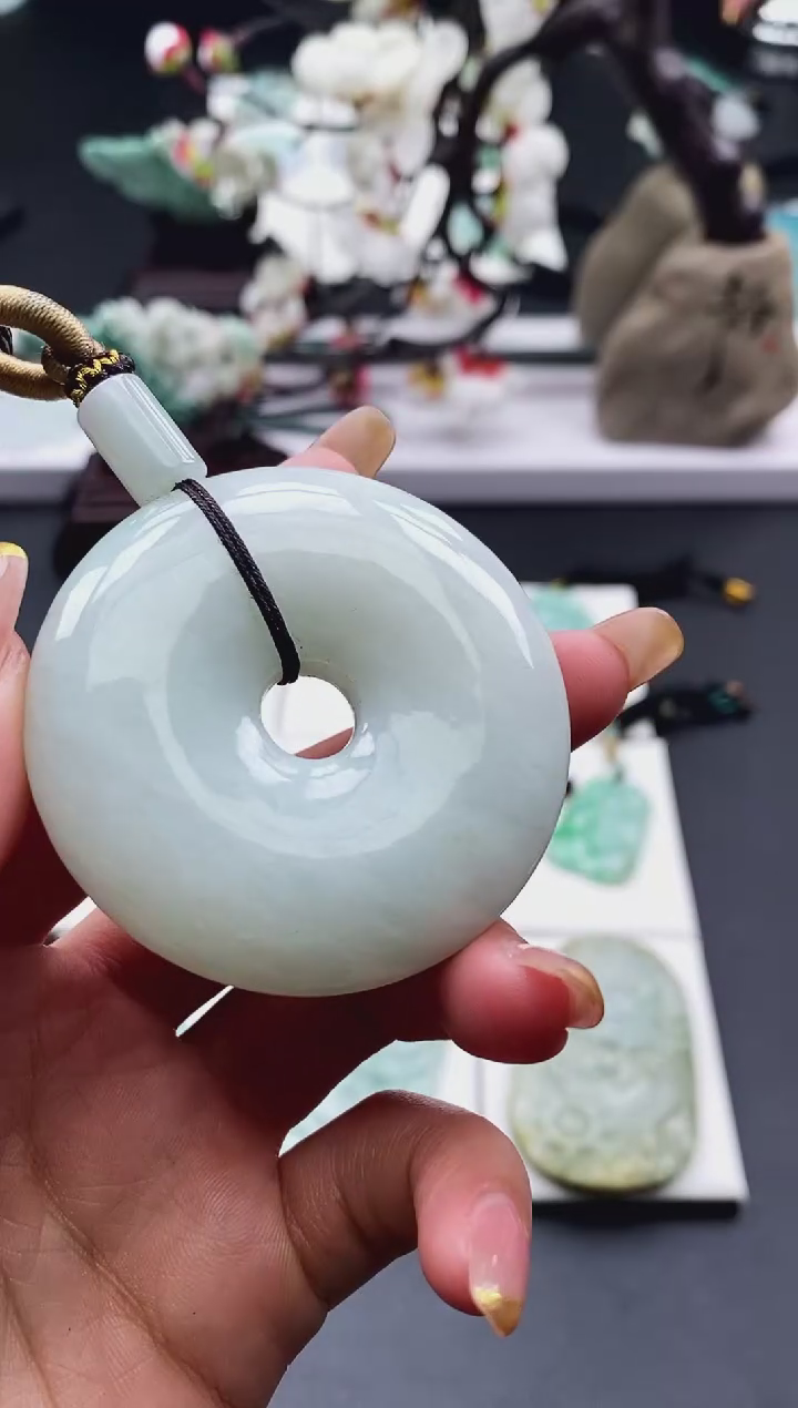 【闪购商品】翡翠颈饰未镶嵌天然缅甸A货翡翠