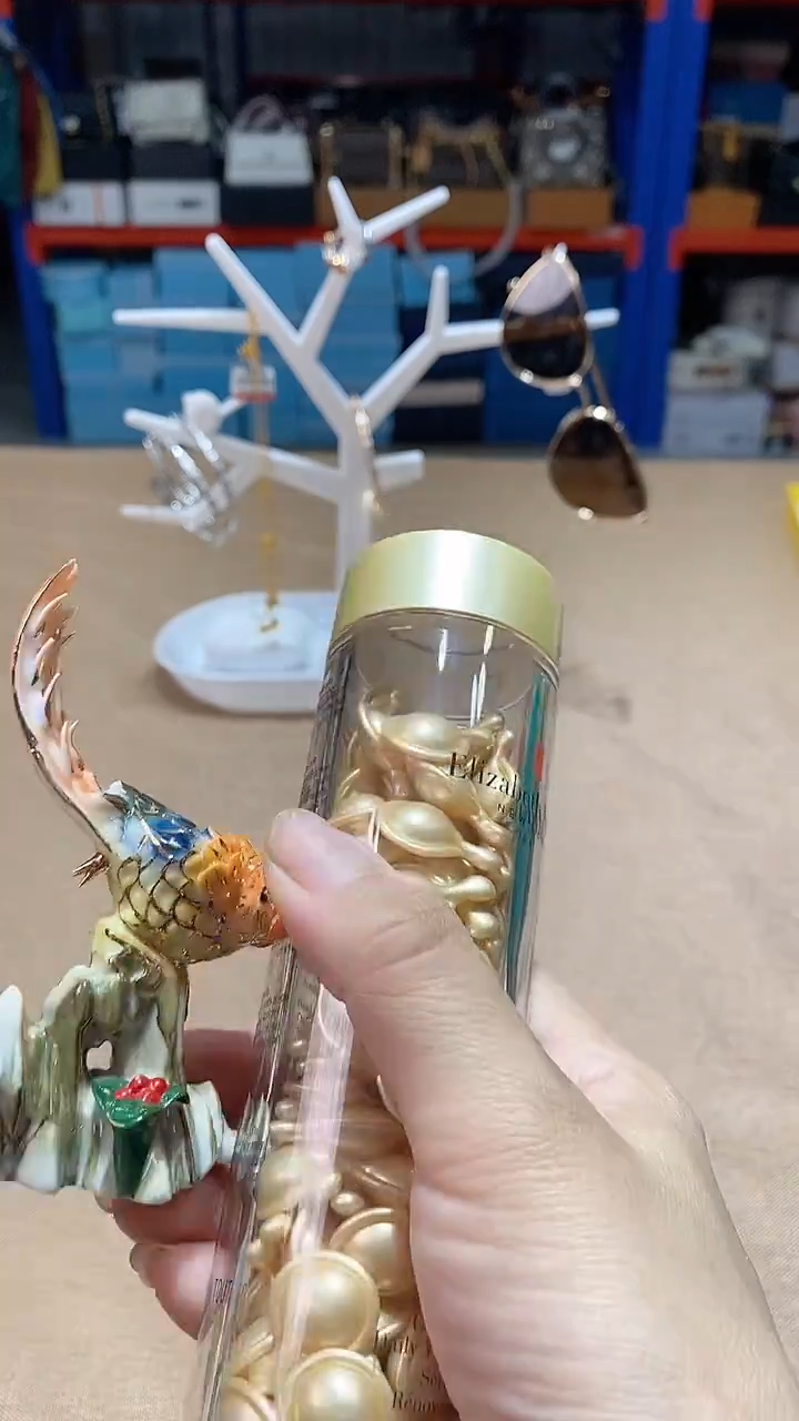 瓷片碗碟好物一件不留@@1