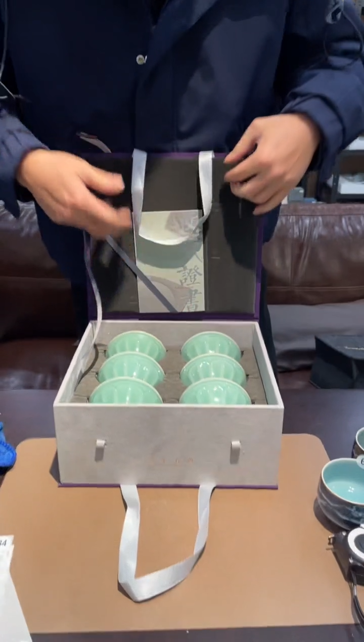 63卢湛手工莲瓣碗套装