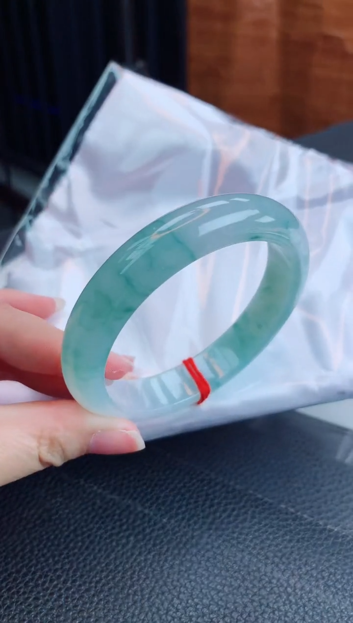 【闪购商品】翡翠手镯未镶嵌缅甸天然翡翠A货手镯