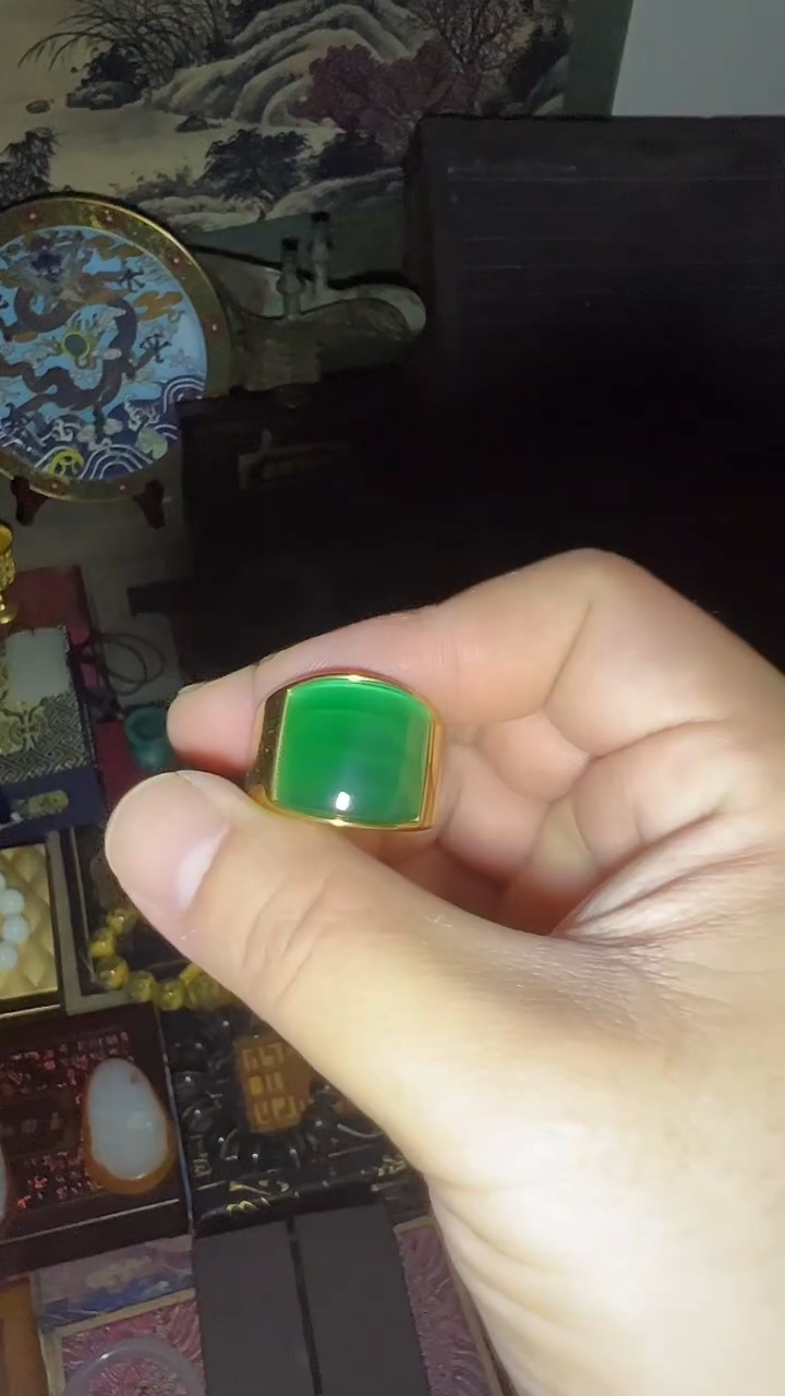 翡翠戒指18K金镶嵌闪购高端商品链接 1