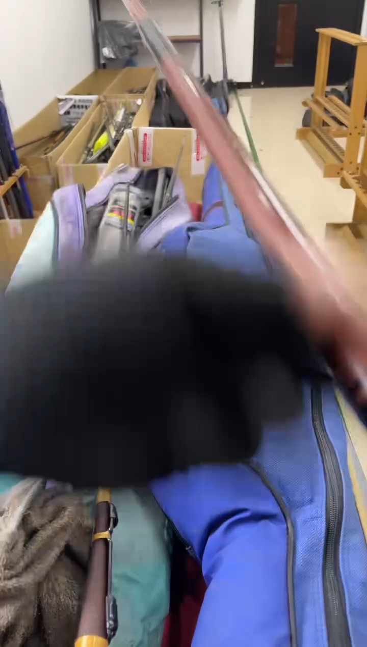 云**冷孤品微瑕，实物以直播间为准