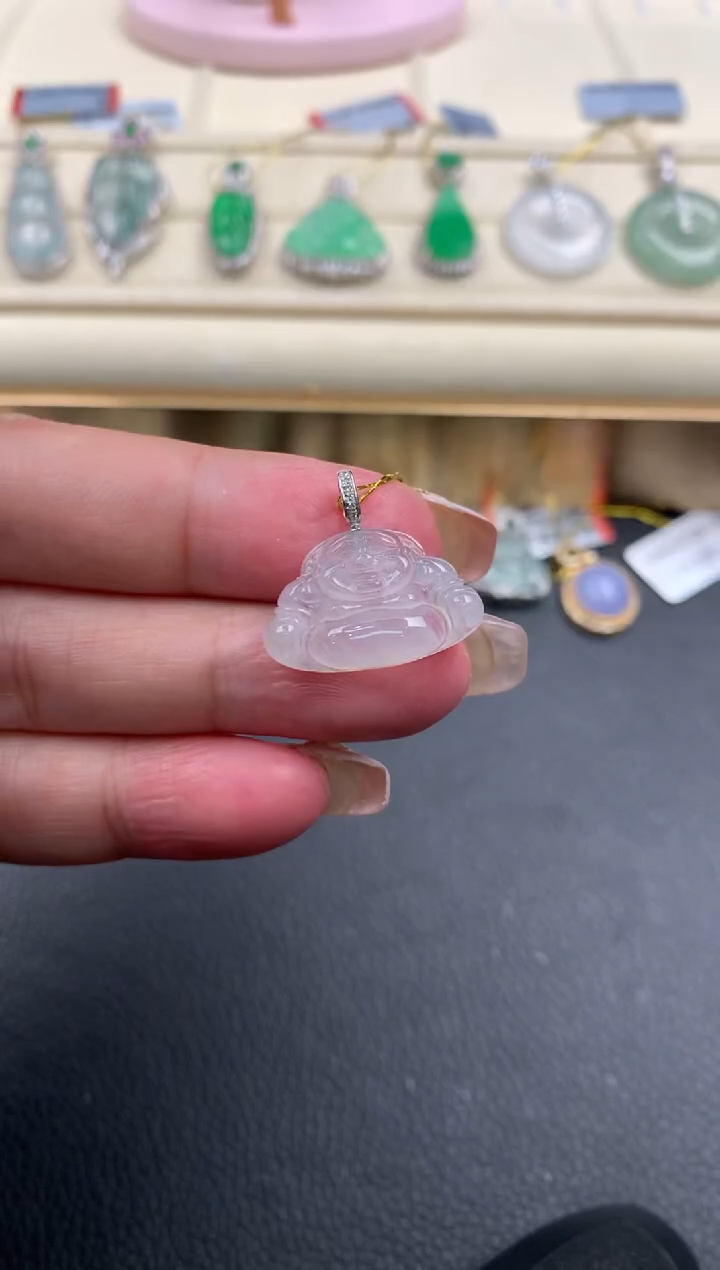 【闪购商品】翡翠颈饰18K金镶嵌Q224      