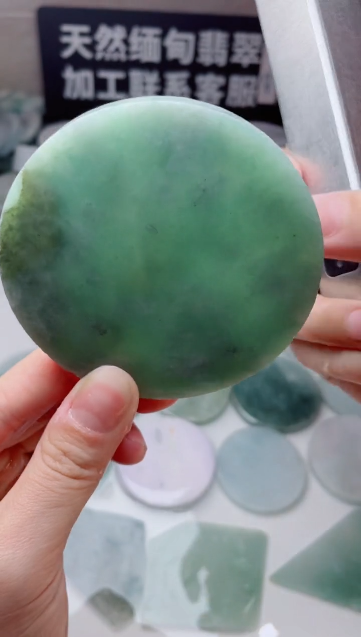 翡翠未镶嵌颈饰1108........