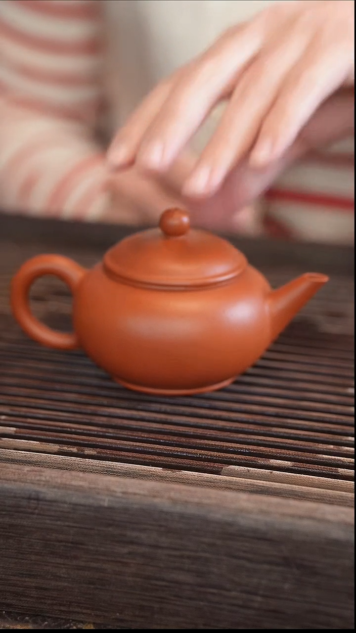 茶壶紫砂水平 朱泥 半手工 150cc