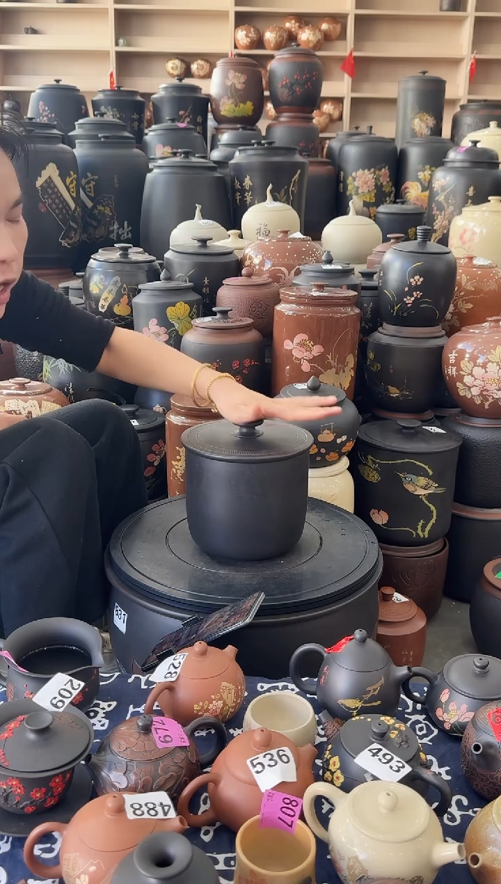 罐瑕疵茶叶罐   小五饼素   701