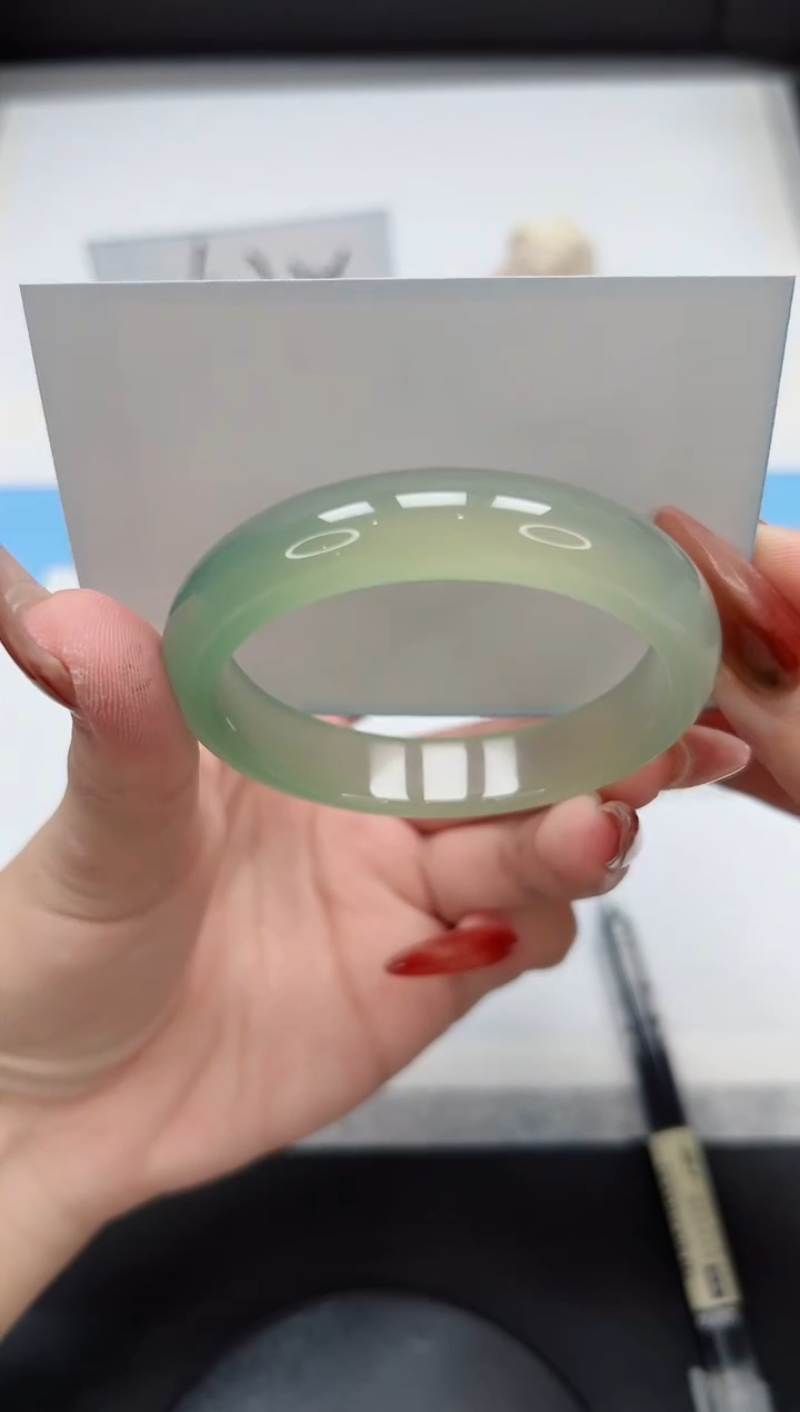 【闪购商品】玛瑙/玉髓手镯未镶嵌193/53.6晴水