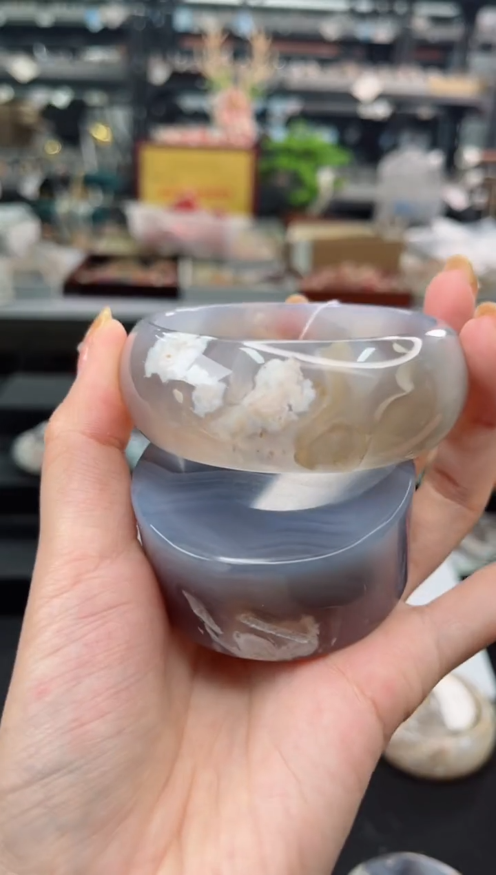 【闪购商品】石英质玉手镯未镶嵌59圈口（赠品镯心）6451652