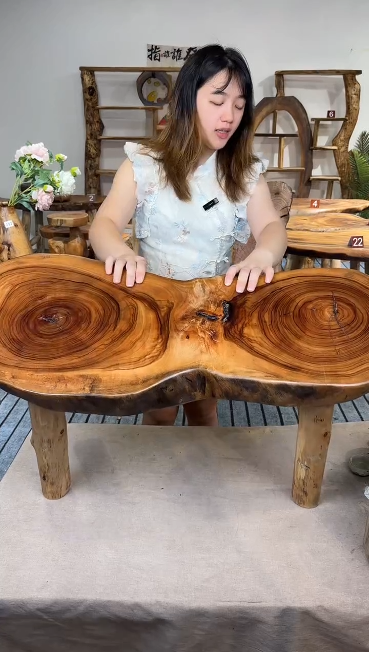 香樟木香樟木老料  长桌  边几   尺寸87长 33宽 50高