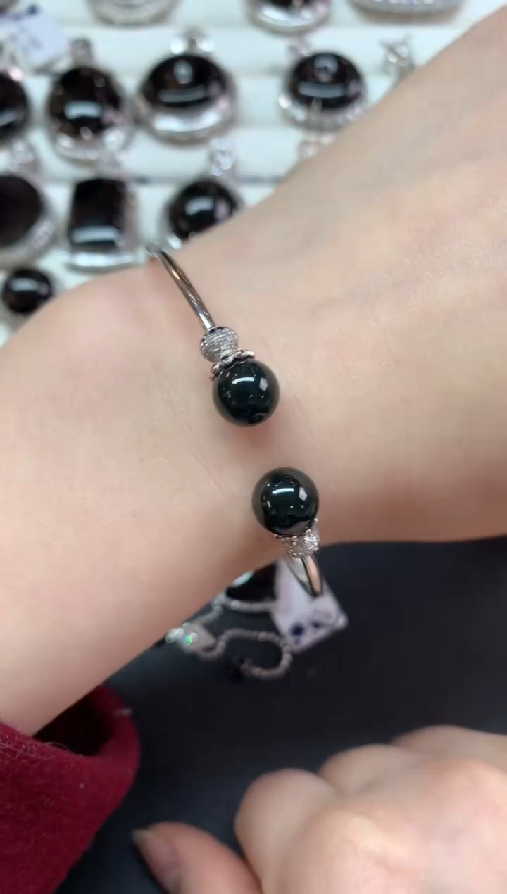 【闪购商品】翡翠手镯18K金镶嵌Z490|5980