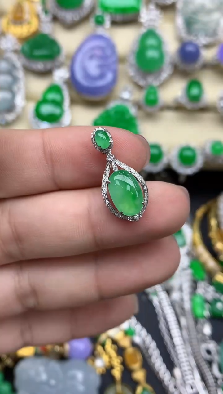 【闪购商品】翡翠颈饰18K金镶嵌535-中国好珍宝