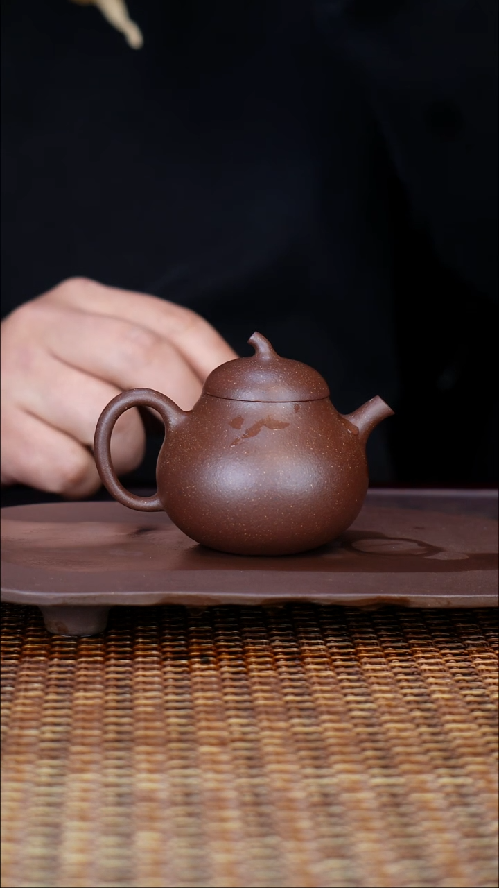 茶壶紫砂汀禾紫砂全手工千玺紫泥《茄瓜》125cc