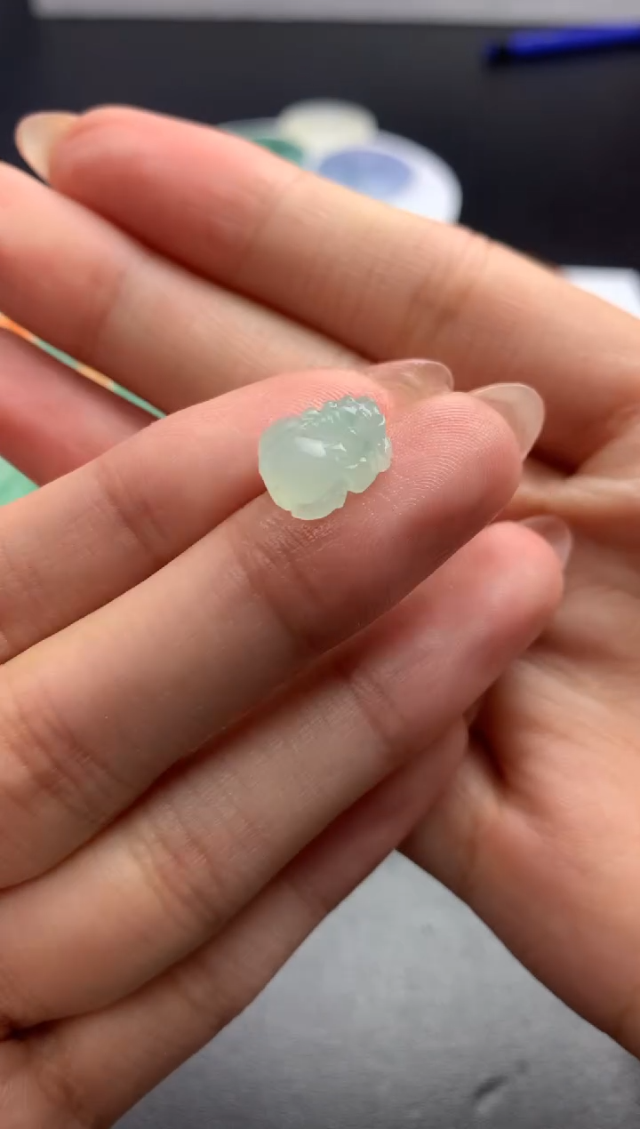 【闪购商品】定制翡翠未镶嵌毛货