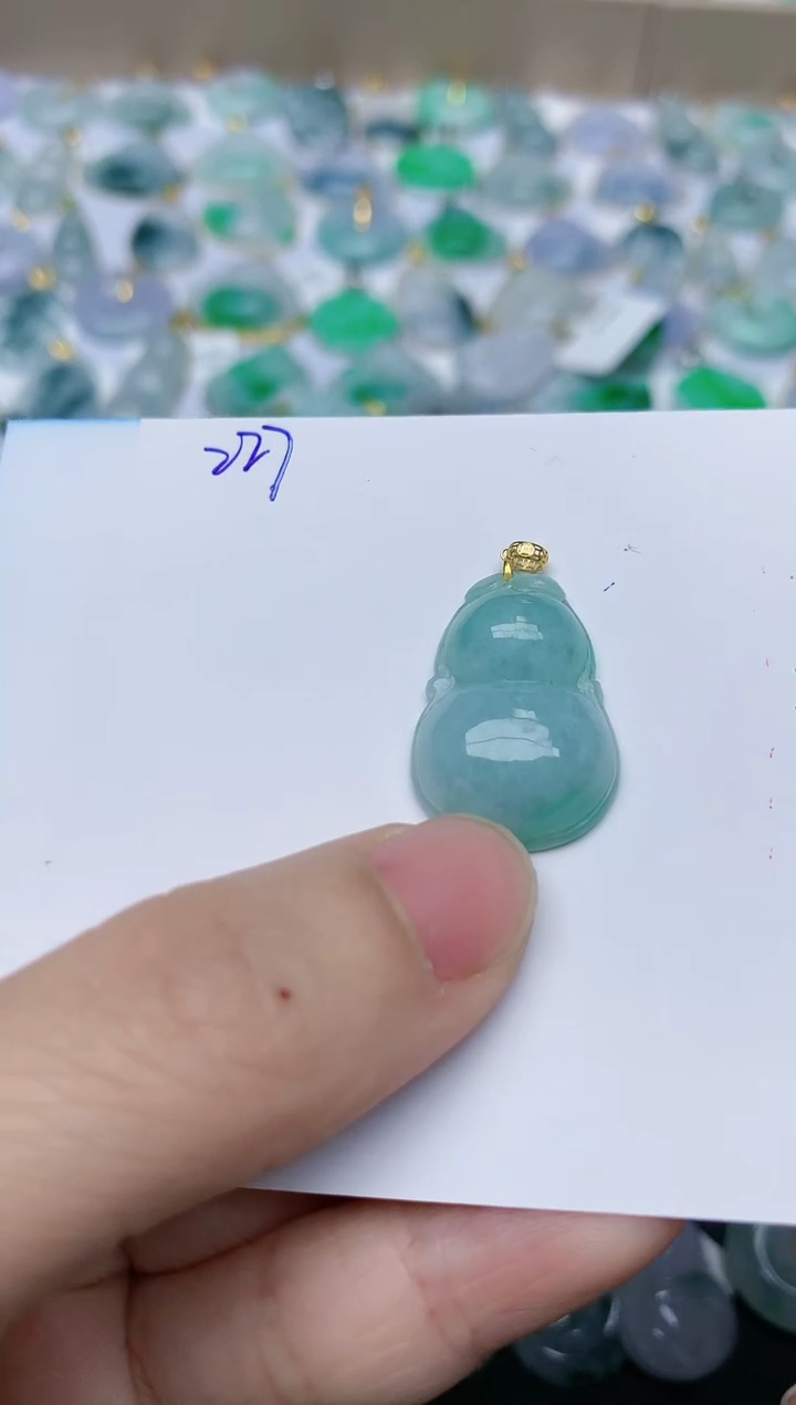 【闪购商品】翡翠颈饰18K金镶嵌天然翡翠A货    