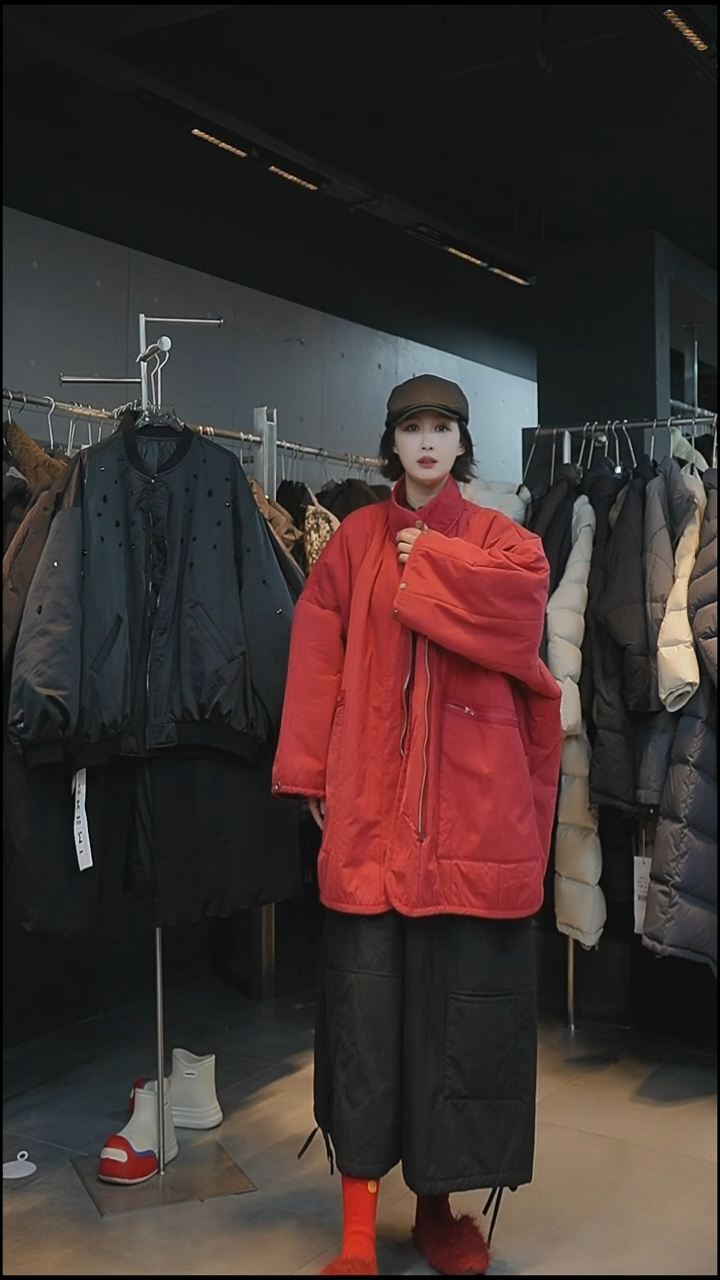 红色外套红色外套