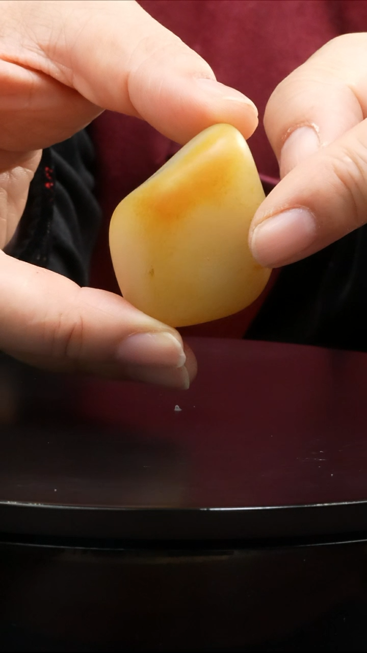 【闪购商品】和田玉吊坠(不含链)未镶嵌69.2克和田玉原石