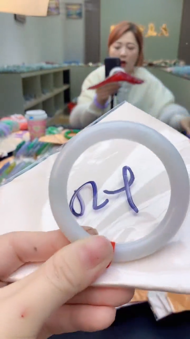 【闪购商品】翡翠手镯未镶嵌0884239106