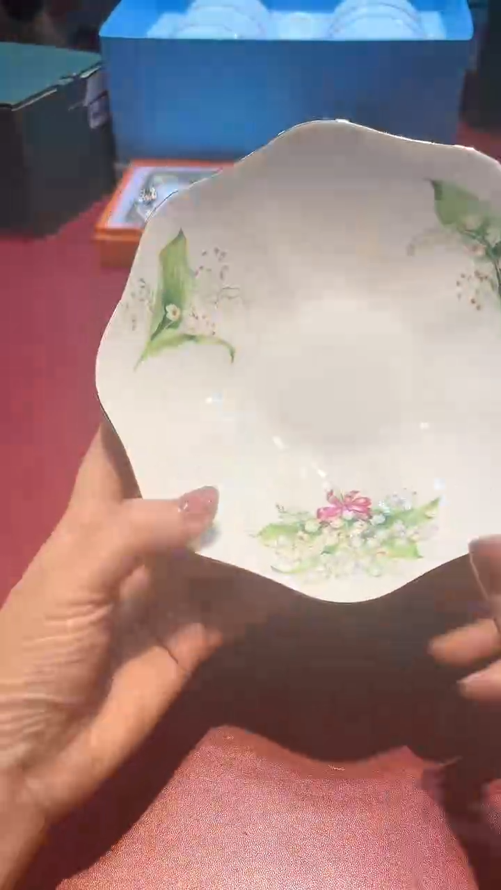 【闪购商品】瓷片锅碗瓢盆一件不剩