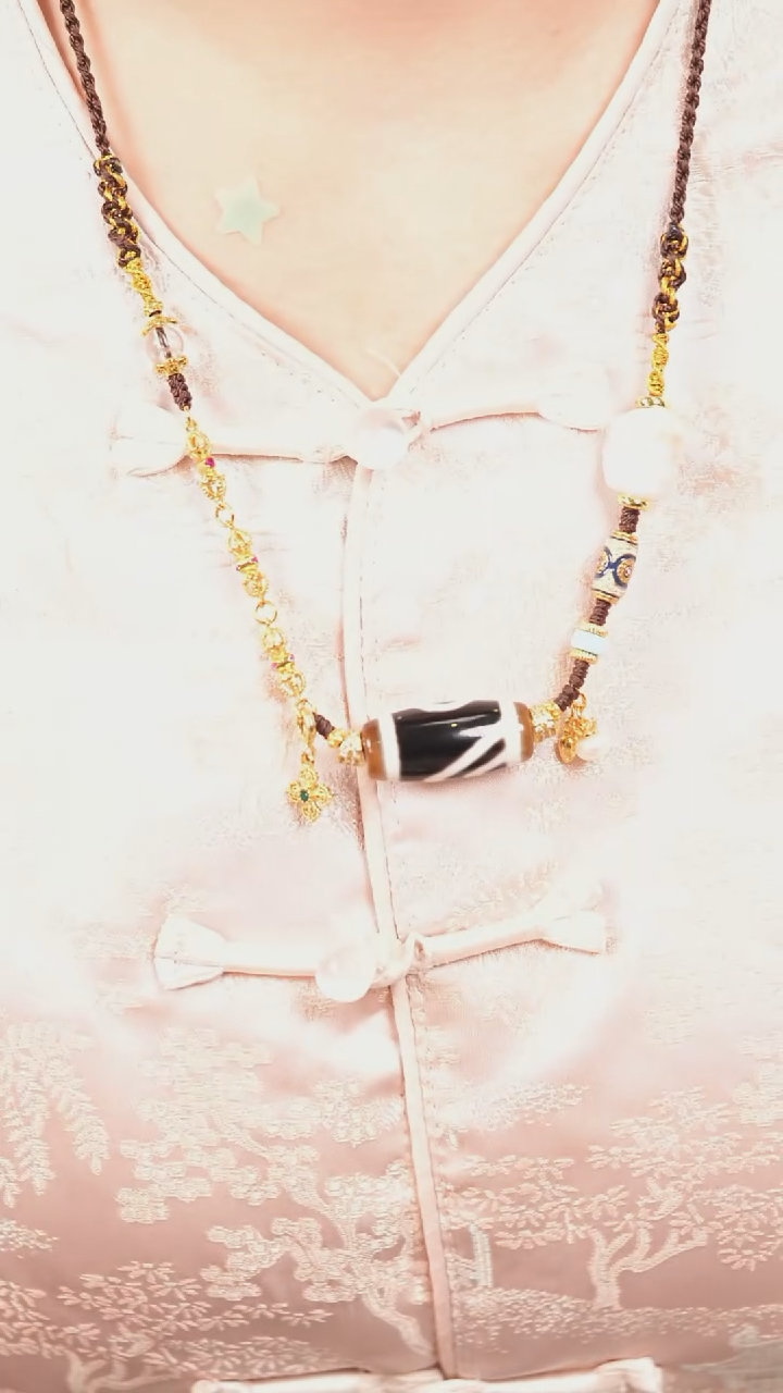 玛瑙/玉髓（覆膜）颈饰未镶嵌传世珠宝