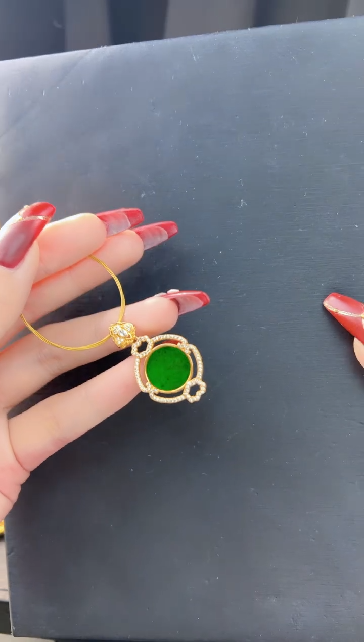 【闪购商品】翡翠吊坠(不含链)银S925镀金镶嵌天然缅甸翡翠A货吊坠