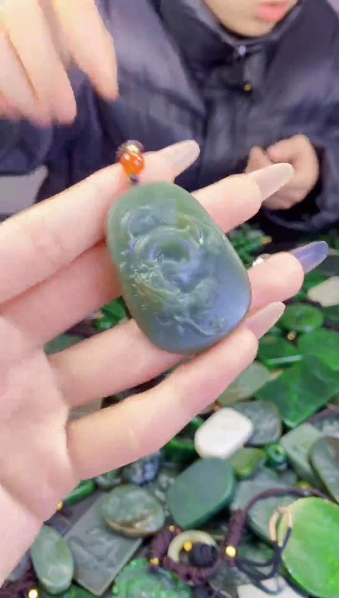 颈饰未镶嵌和田玉1