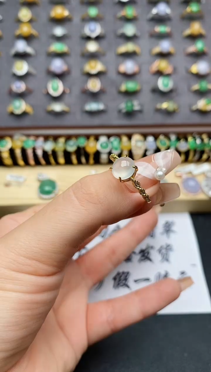 翡翠戒指银S925镶嵌.....