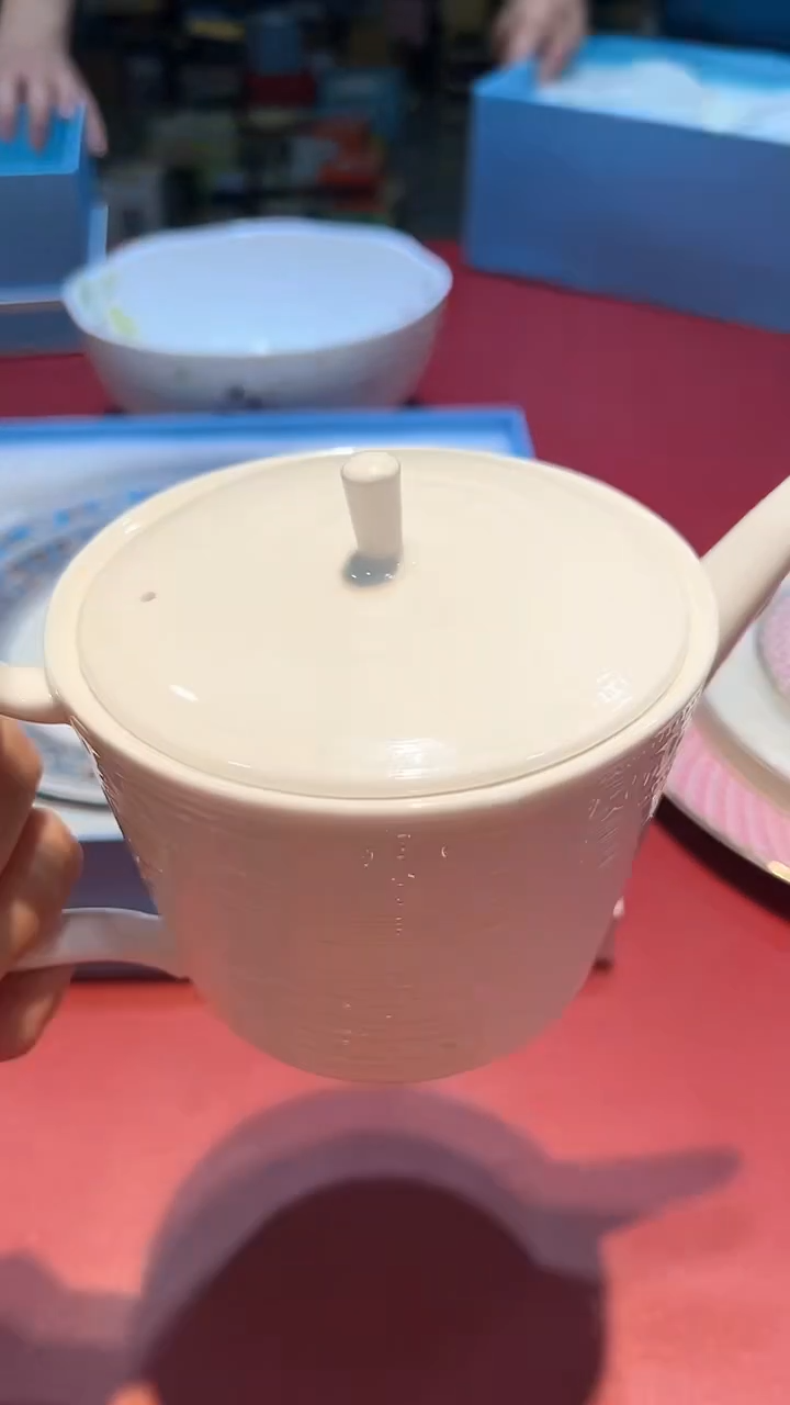 【闪购商品】瓷片锅碗瓢盆一件不剩