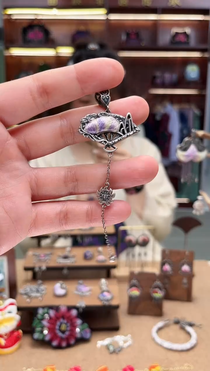 织绣1670黔东南苗族刺绣