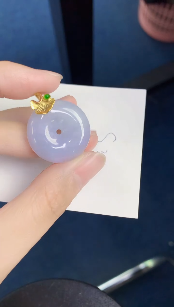 翡翠未镶嵌颈饰天然翡翠缅甸A货