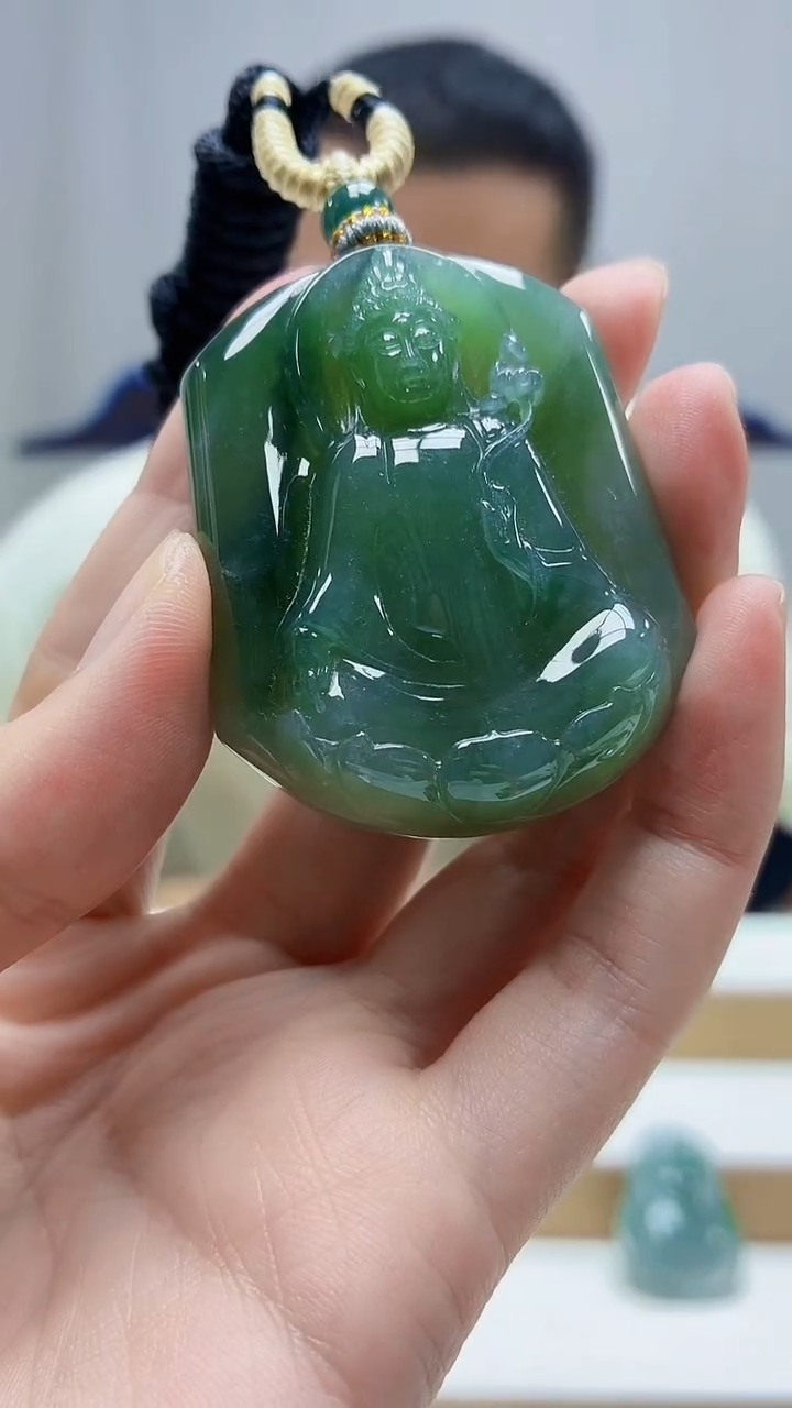 未镶嵌定制翡翠4898zm-毛货挂件观音86