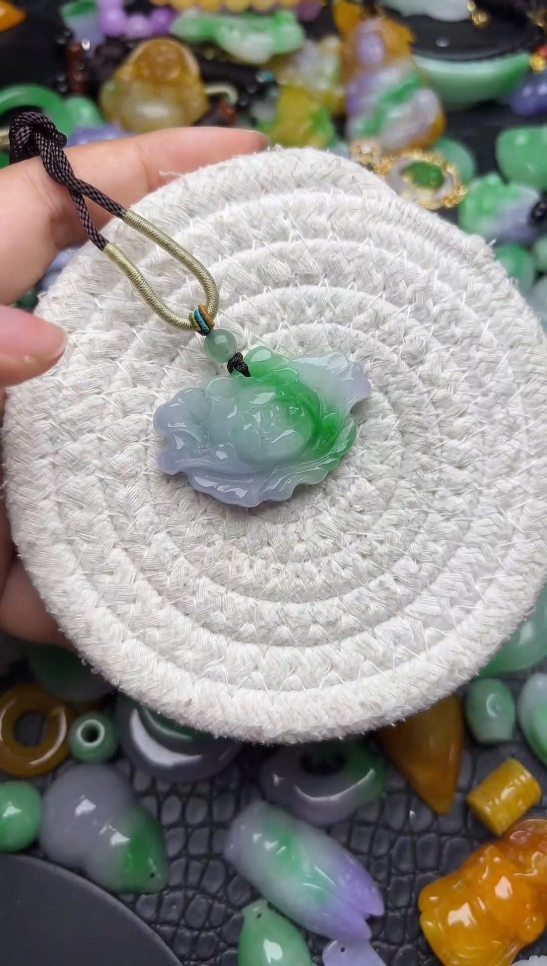 颈饰未镶嵌翡翠缅甸翡翠吊坠