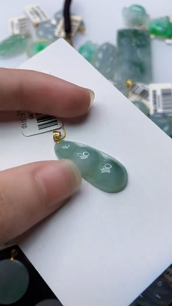 【闪购商品】翡翠颈饰18K金镶嵌87..........