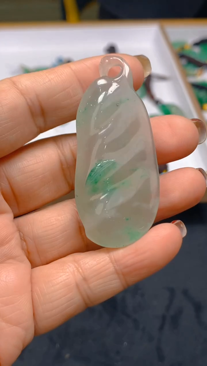 【闪购商品】石英质玉颈饰未镶嵌冰美人非洲翠069