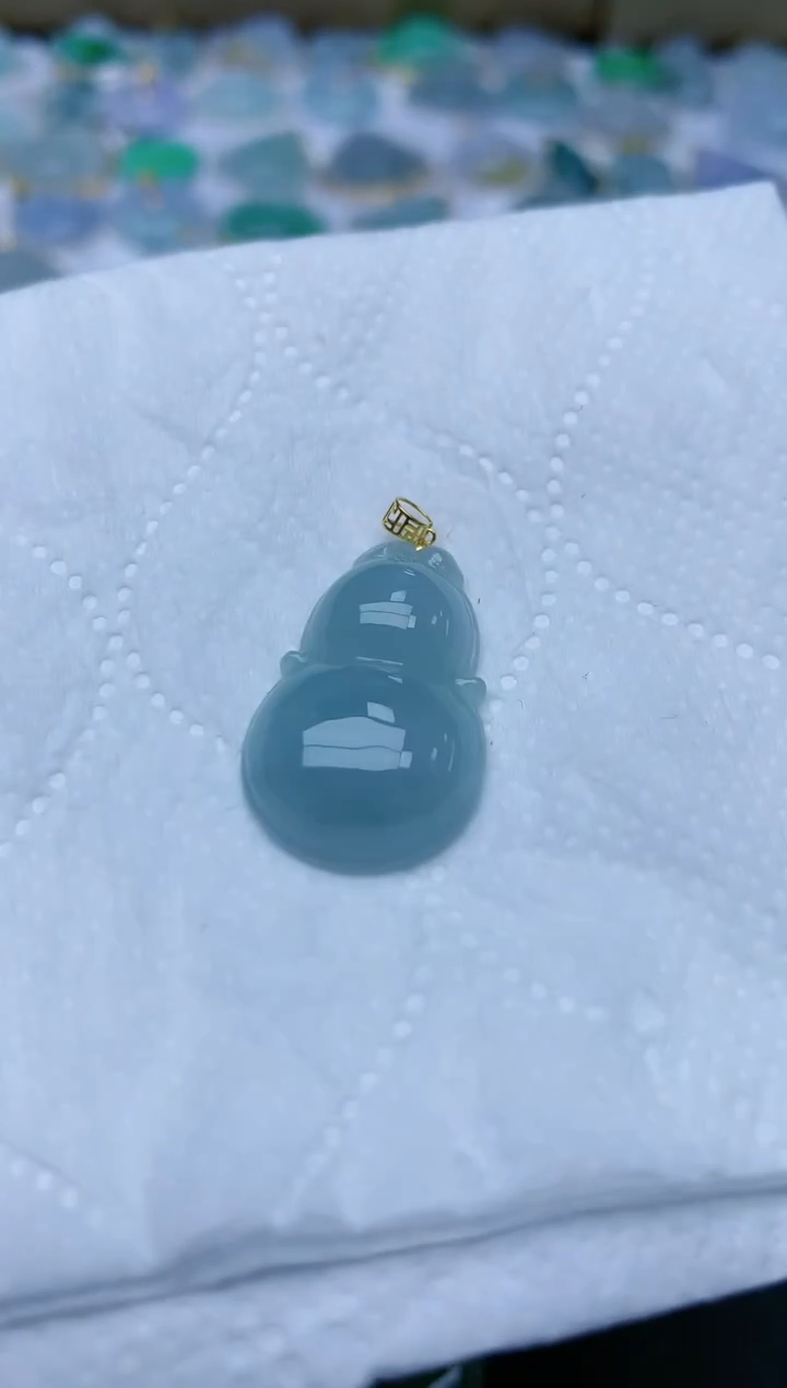 翡翠18K金镶嵌颈饰天然缅甸A货翡翠