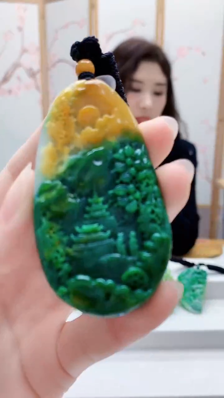 未镶嵌定制翡翠4829ry-毛货挂件4