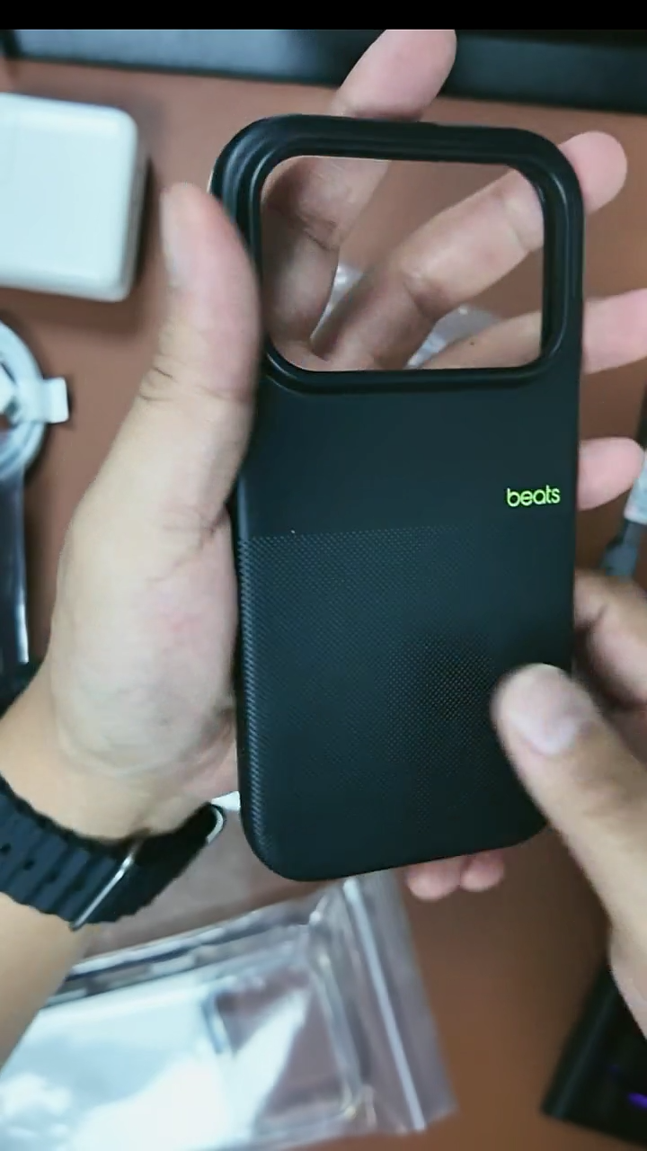 99新17 pro  黑色  高级硅胶 BS 