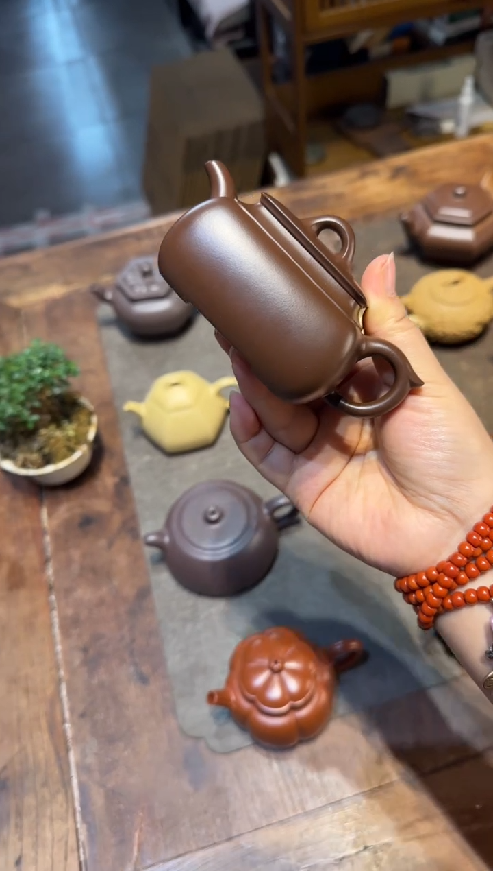 茶壶紫砂从****行长四方 紫砂壶