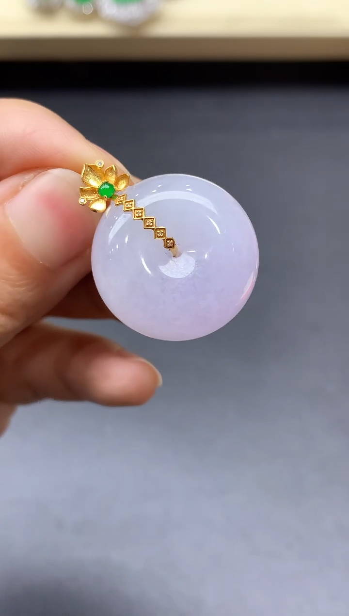 颈饰18K金镶嵌翡翠350-中国好珍宝