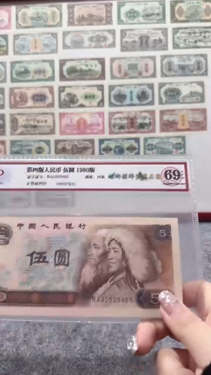 【闪购商品】思思专属805螳螂捕蝉黄雀在后