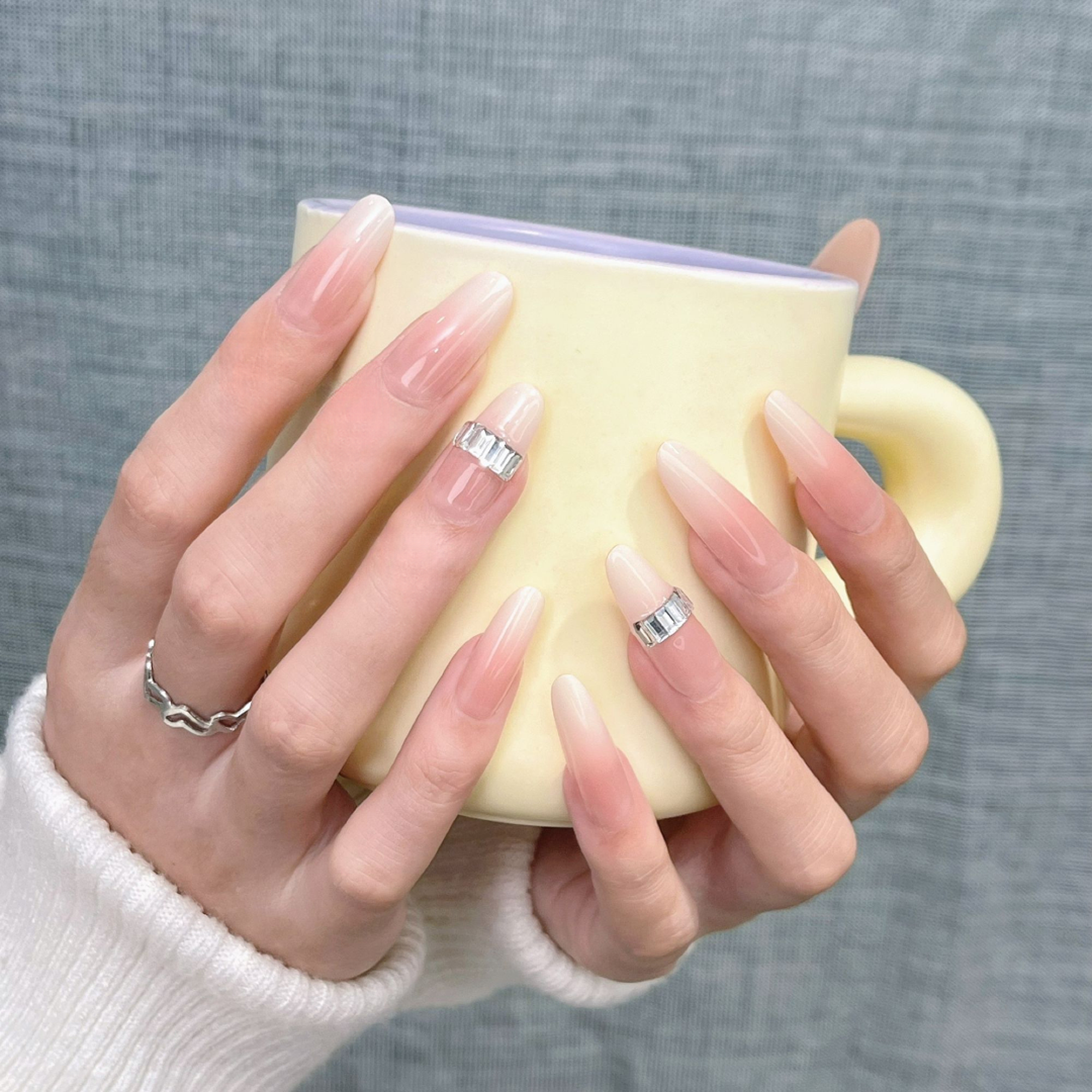 JDD【北冰洋】裸色带钻自然百搭显白法式高级感纯手工美甲穿戴甲片