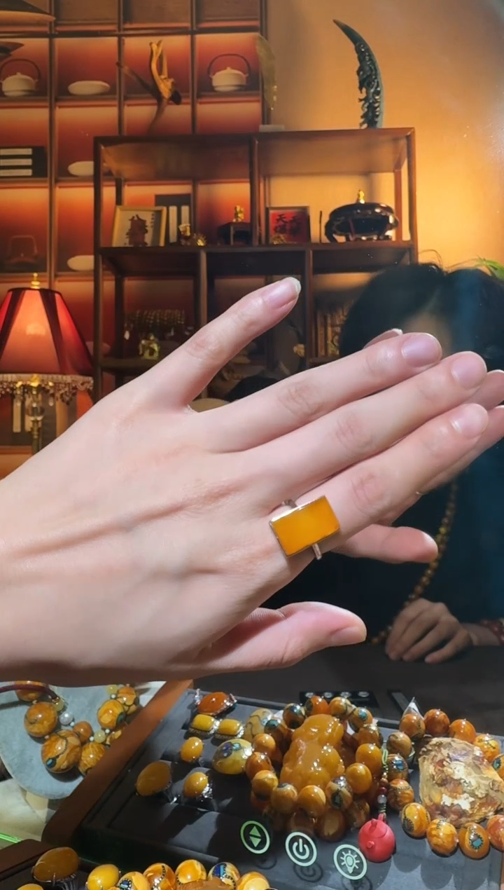 蜜蜡颈饰银S925镶嵌1506天然蜜蜡珠宝奇石