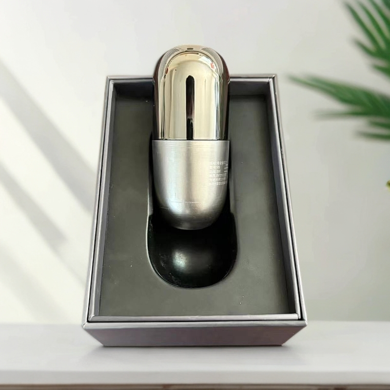 《新疆包邮》胶囊剃须刀