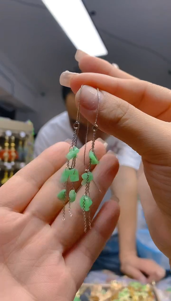 【闪购商品】翡翠耳饰银S925镶嵌218翡翠耳线