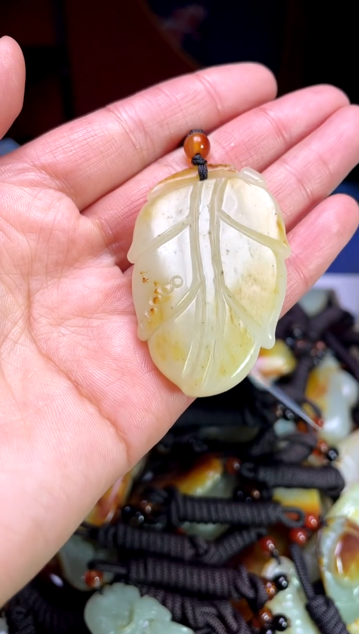 【闪购商品】和田玉颈饰未镶嵌123