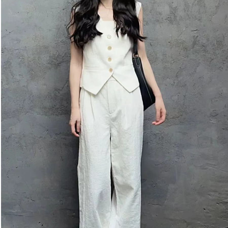 （48小时）301-400 品牌女装 直播间 以直播间为准