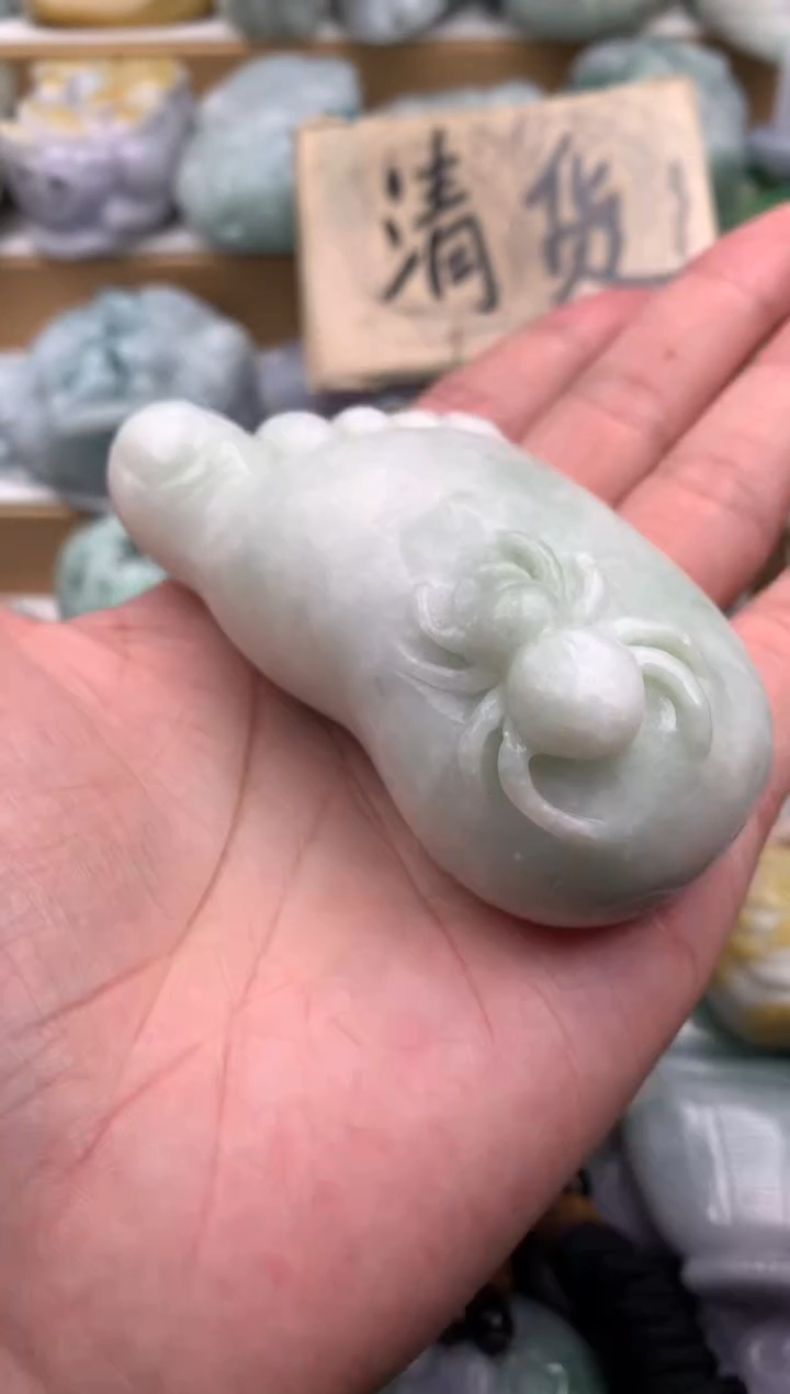 吊坠(不含链)未镶嵌翡翠1