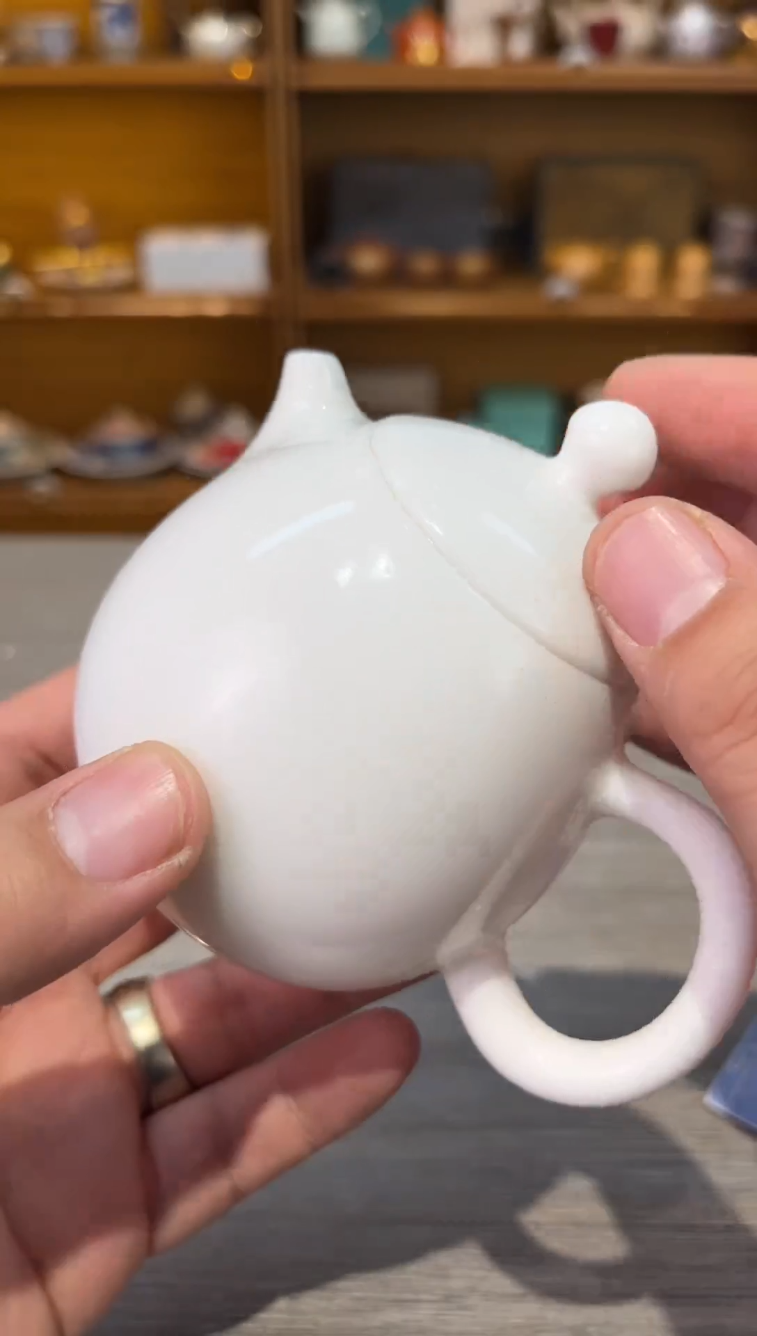 【闪购商品】白壶加证书加礼盒