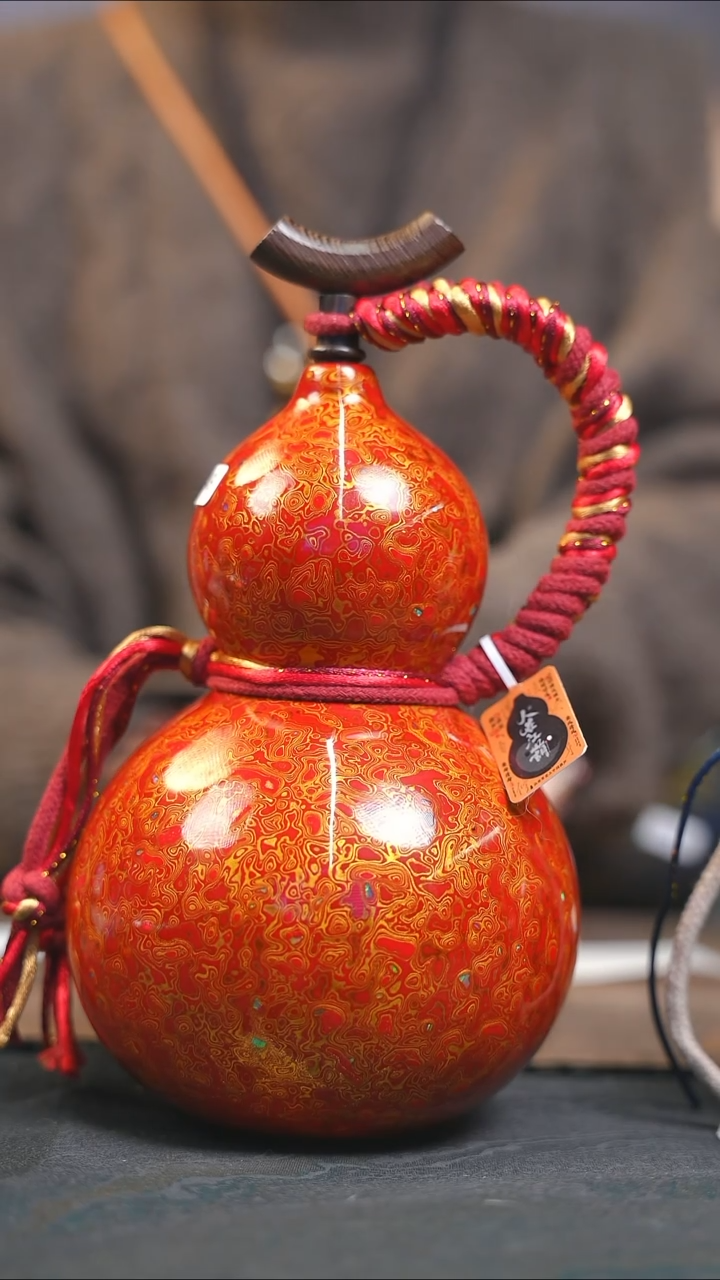 【闪购商品】WN249漆艺酒葫芦不包手串及旋转底座